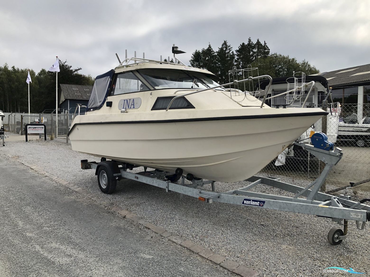 Uttern 6200 CC Motorbåd 1992, Danmark