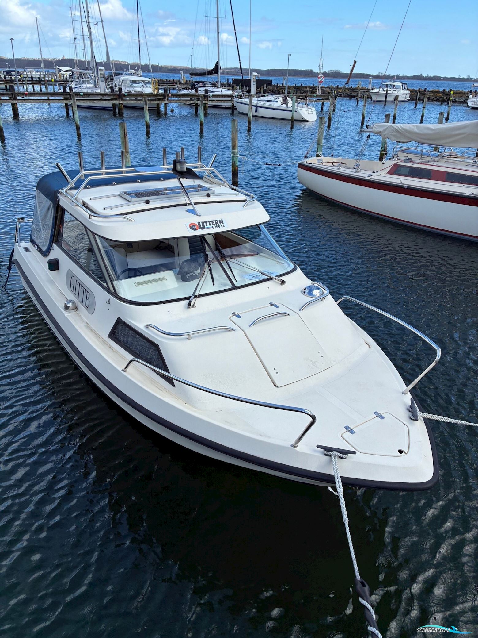 Uttern 6200 CC
