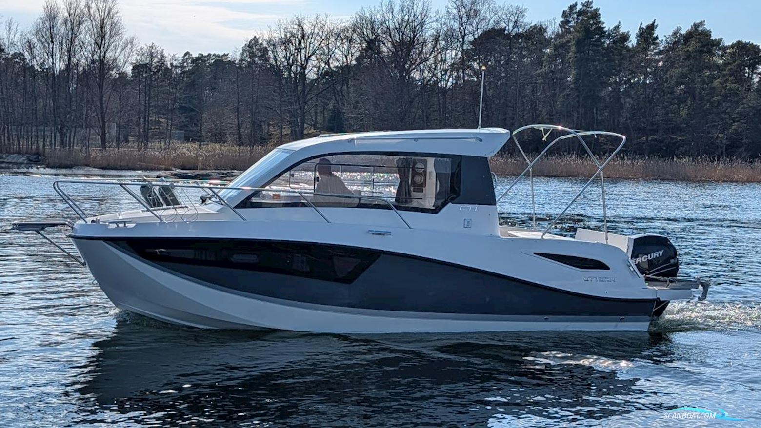 Uttern C77 Motorbåd 2016, med  Mercury  motor, Sverige