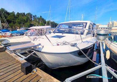 Uttern C77 Motorbåd 2016, med Mercury motor, Sverige