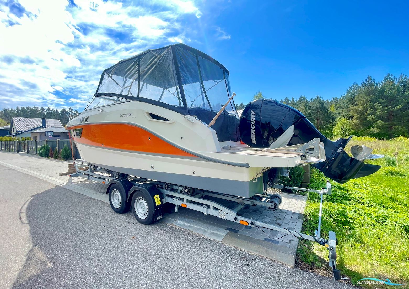 Uttern D 77 mit Trailer