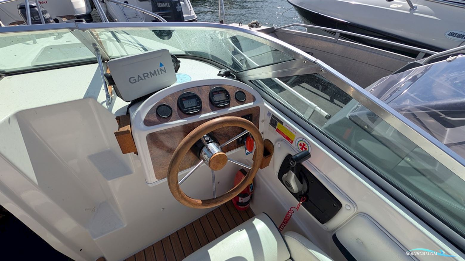 Uttern D55 Exclusive