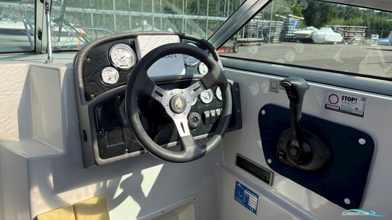 Uttern D55 Exclusive