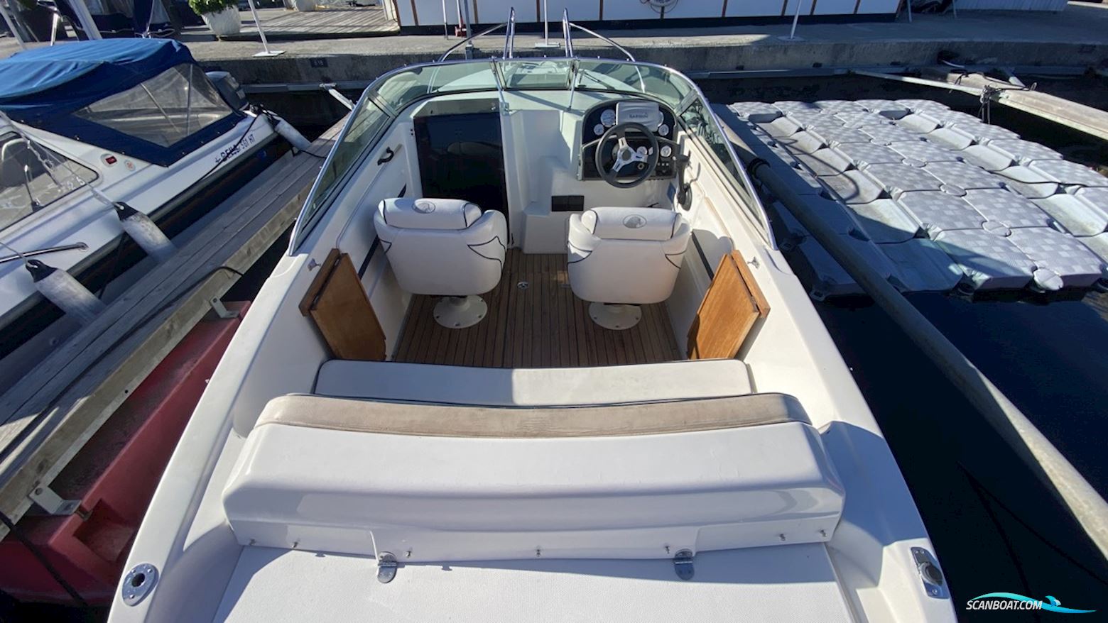 Uttern D55 Exclusive