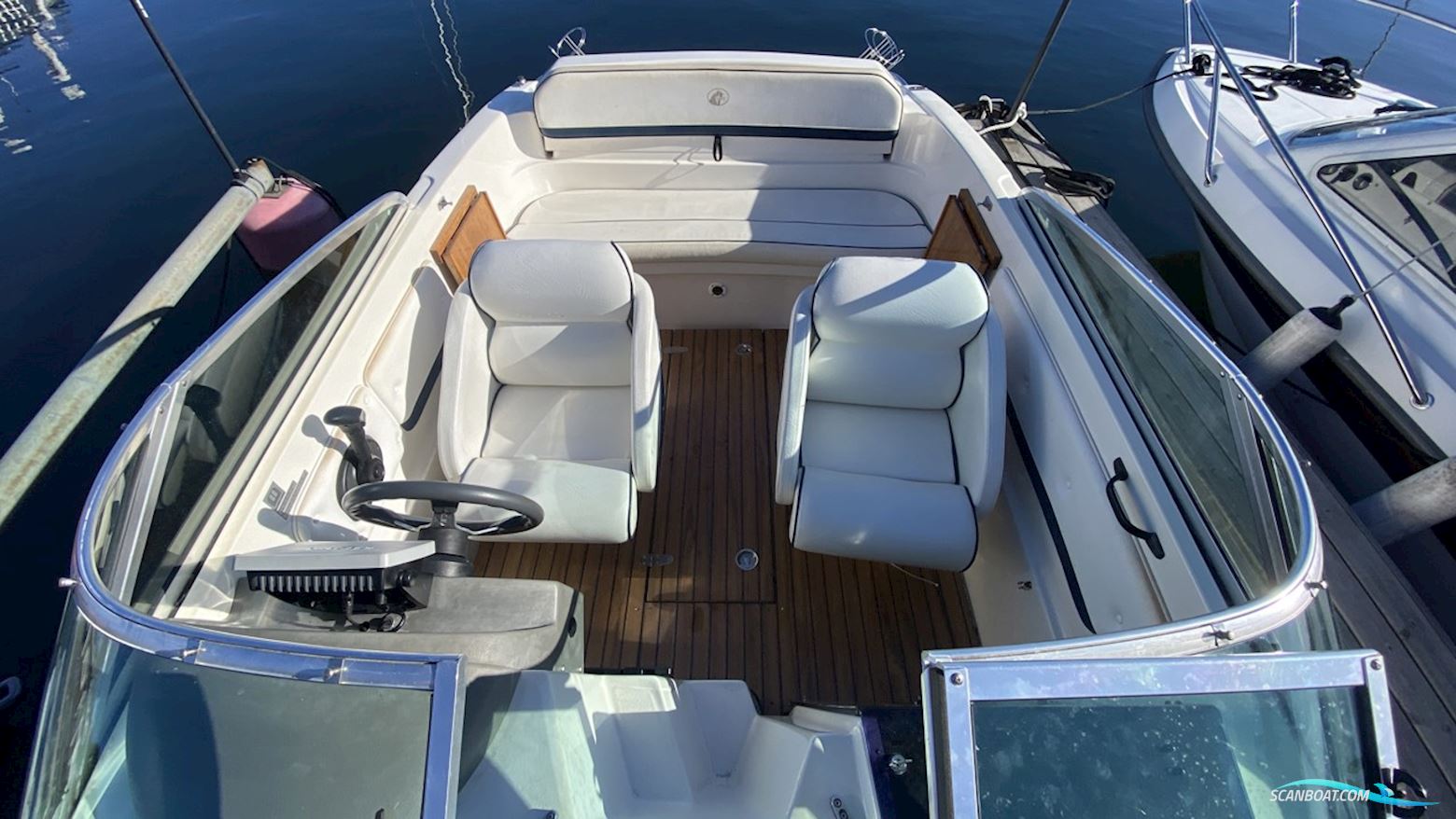 Uttern D55 Exclusive