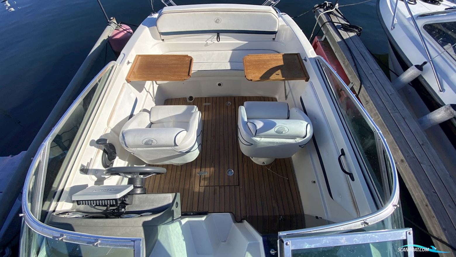 Uttern D55 Exclusive