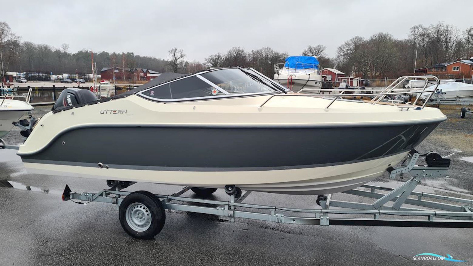 Uttern D57 Motorbåd 2016, med Mercury motor, Sverige