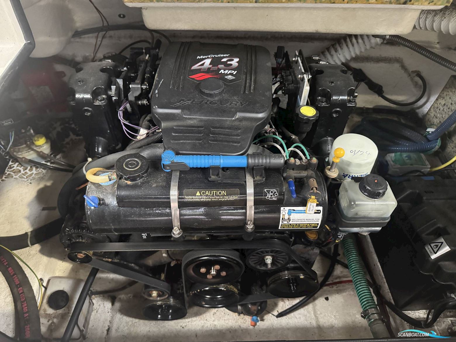 Uttern D68 Exclusive - Mercruiser 4.3