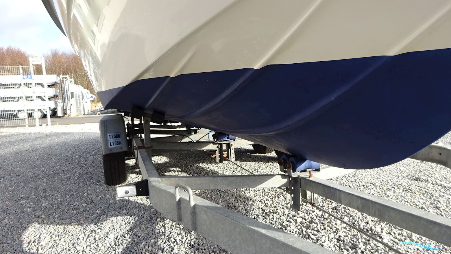 Uttern D68 Exclusive Med 4,3 Mpi og Trailer