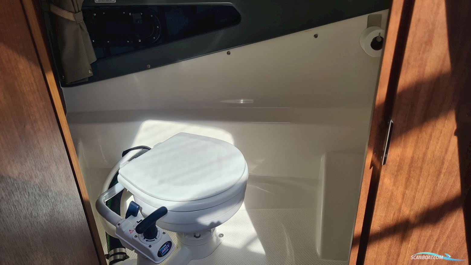 Uttern D70