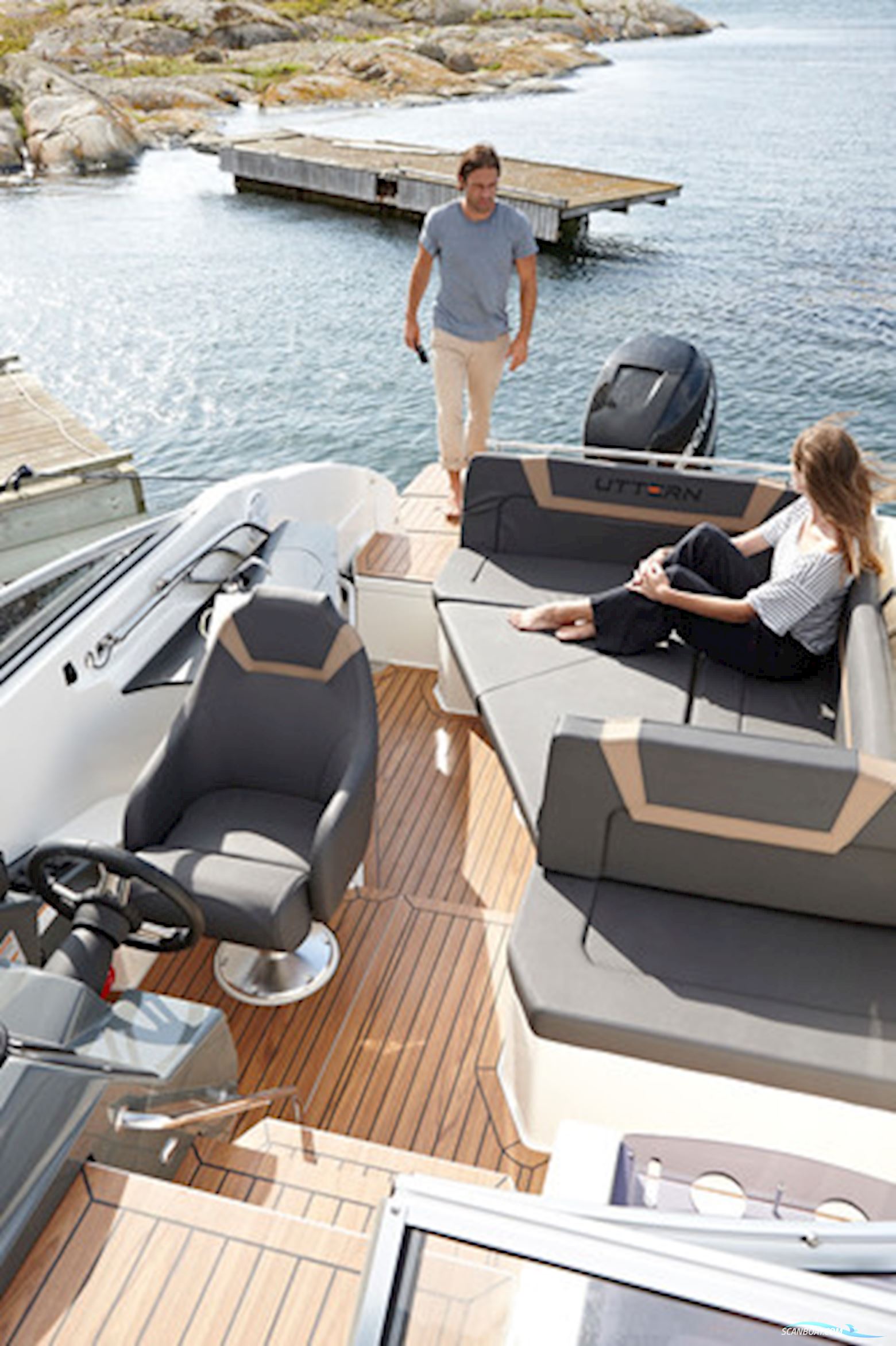 Uttern D77 m. Mercury 300 hk V8 DTS Verado