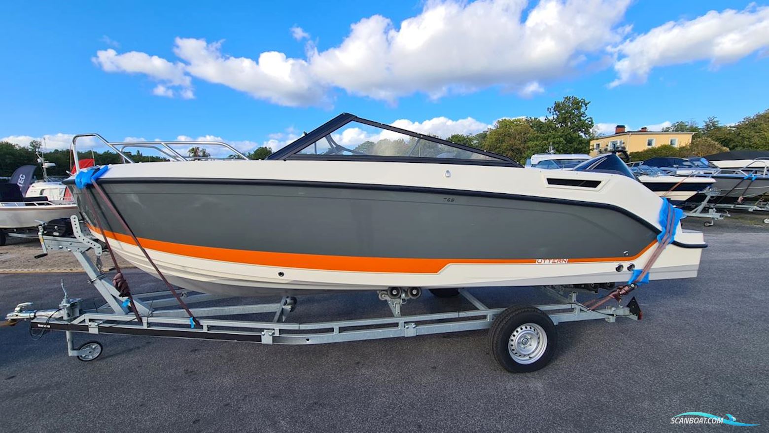 Uttern T65 Motorbåd 2019, med Mercury motor, Sverige