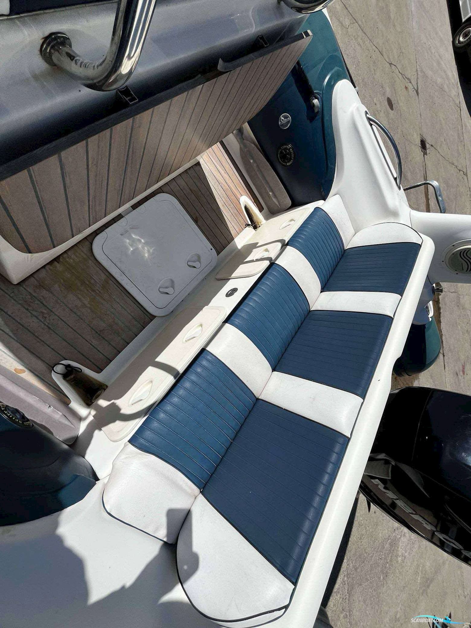 Valiant 750 Med 250 hk Verado