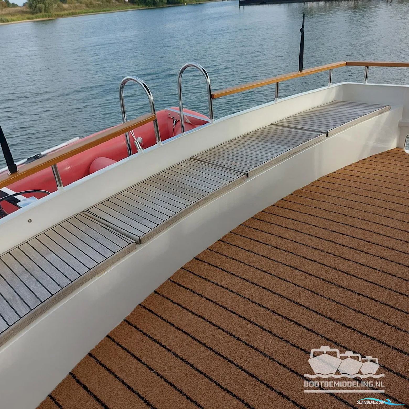 Valk Content 13.60 AK