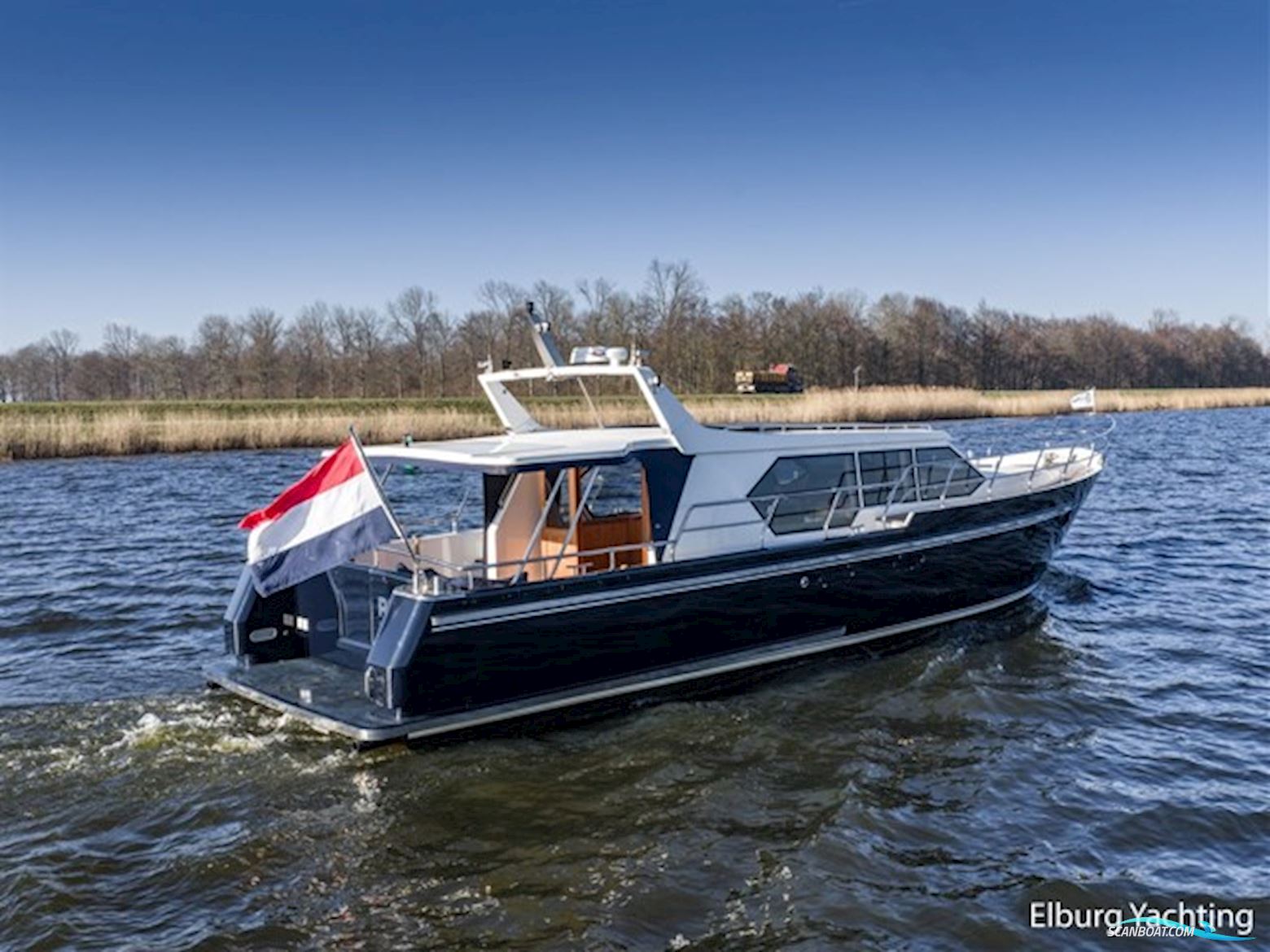 Valk Continental 1600 - Open Kuip
