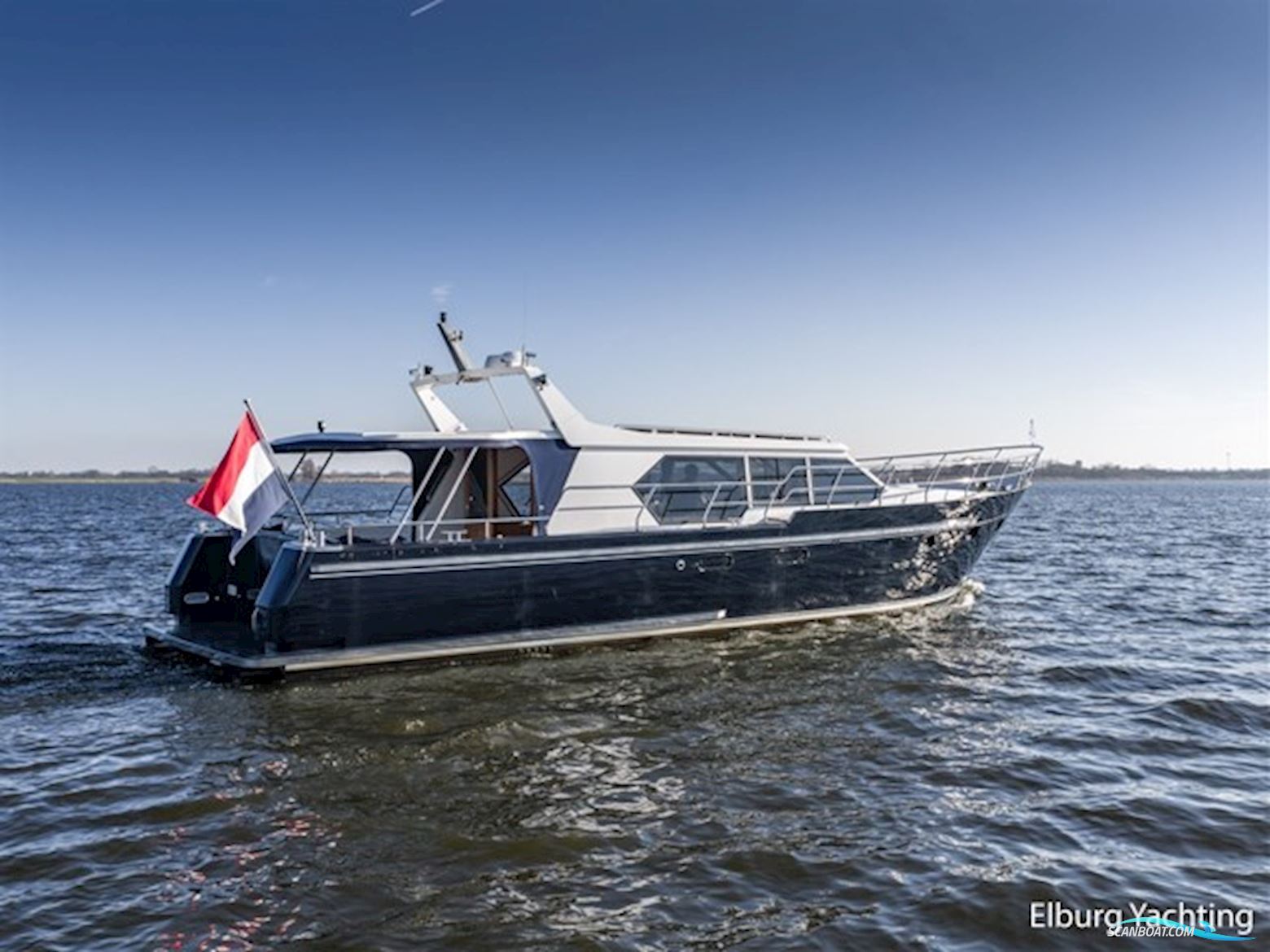 Valk Continental 1600 - Open Kuip