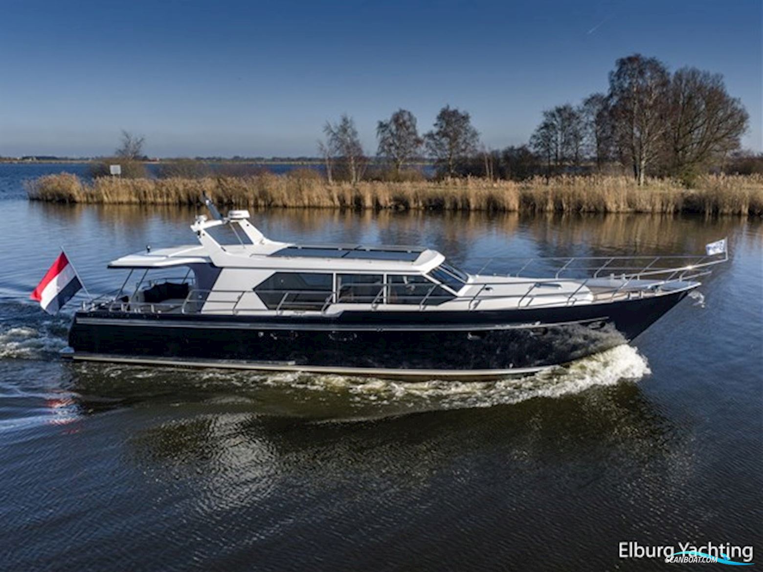 Valk Continental 1600 - Open Kuip