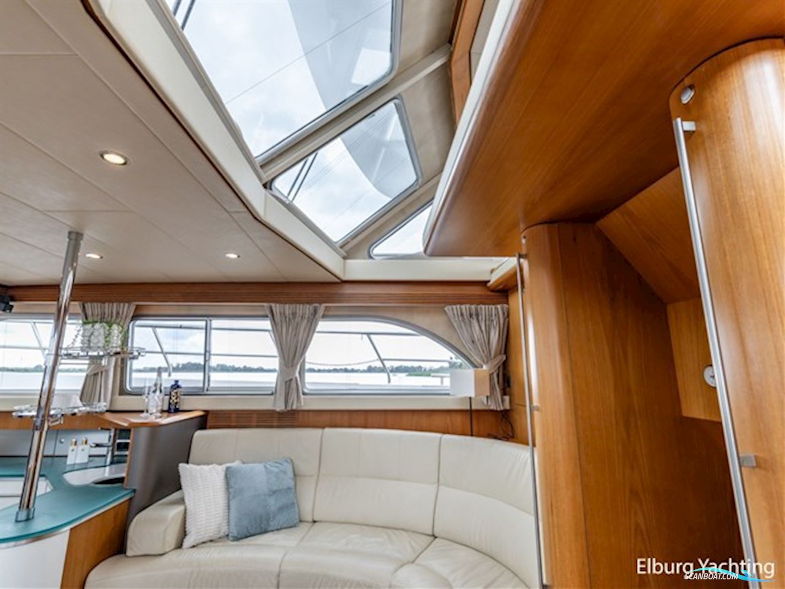 Valk Continental 1700 - Stabilizers