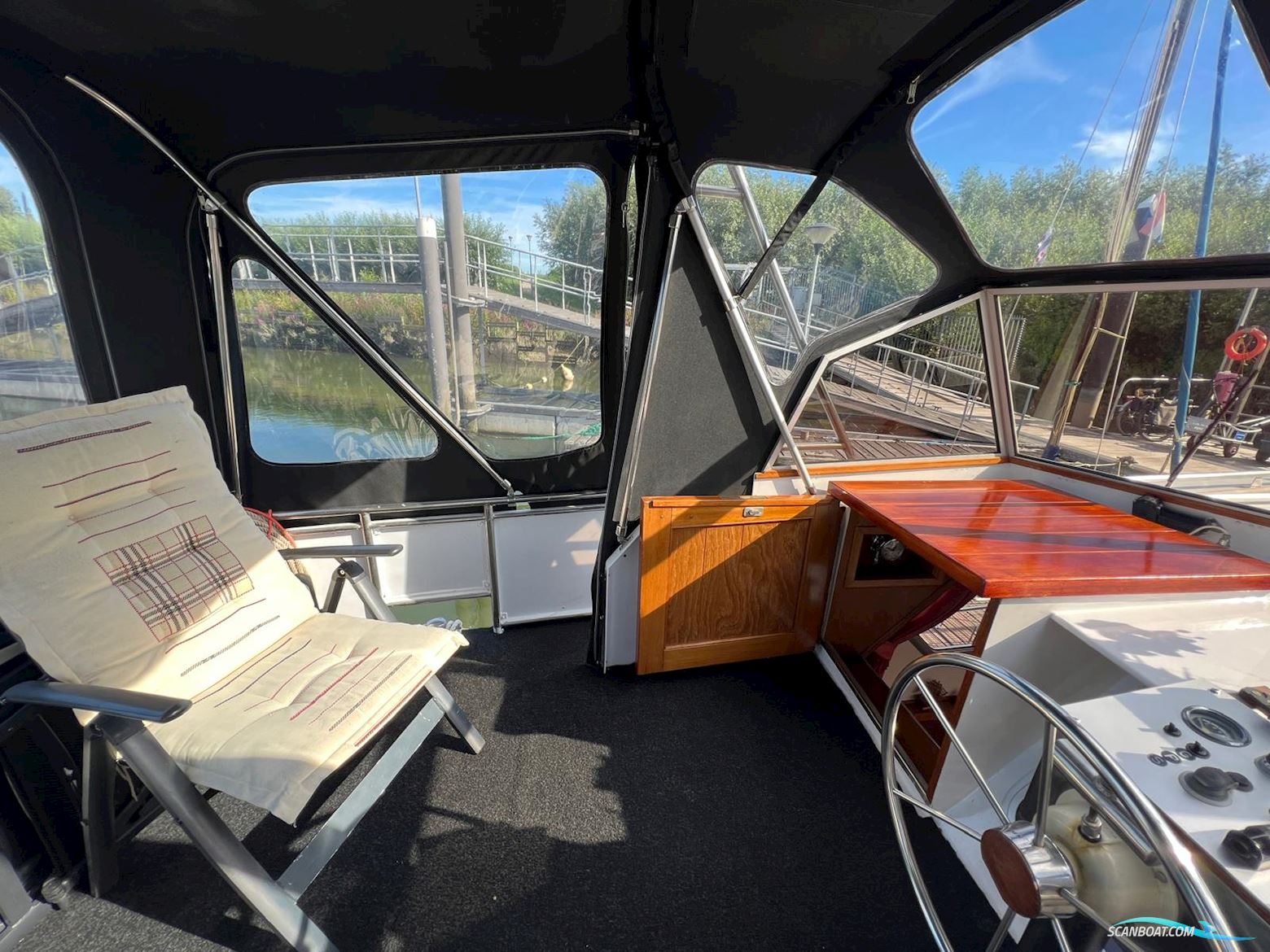 Valkkruiser 11.00 AK Cabrio