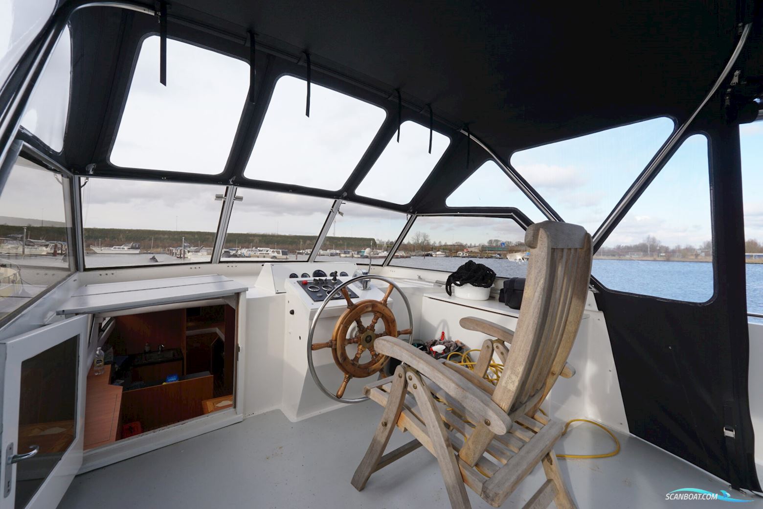 Valkkruiser 12.60 AK Cabrio