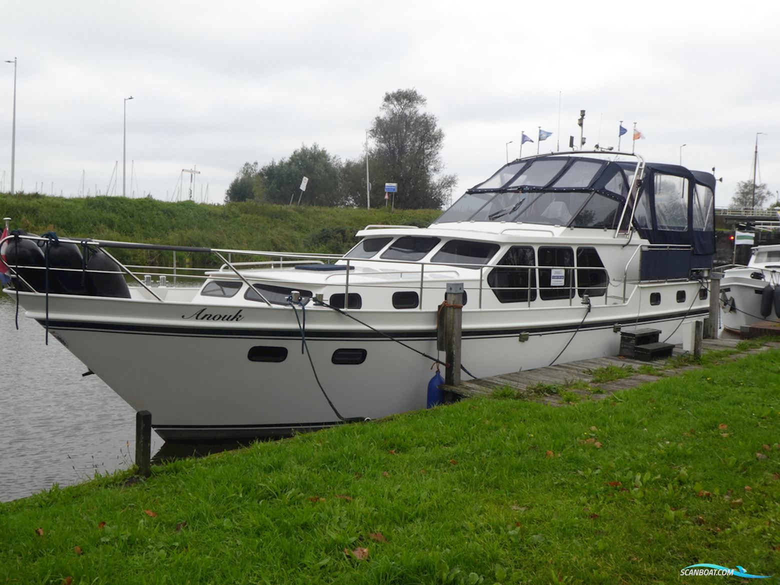 Valkkruiser Content 1270