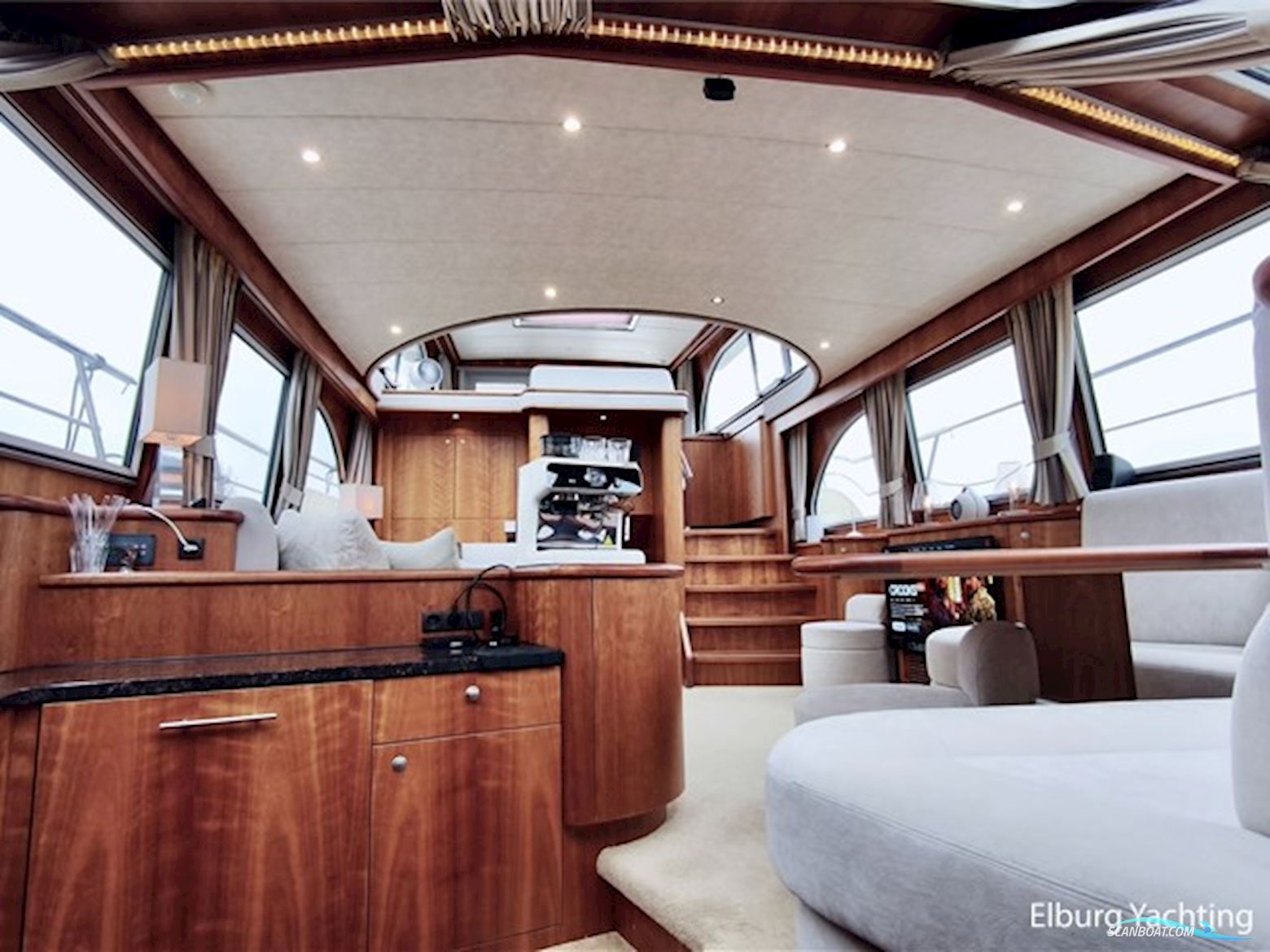 Van den Hoven 1600 - Exclusive