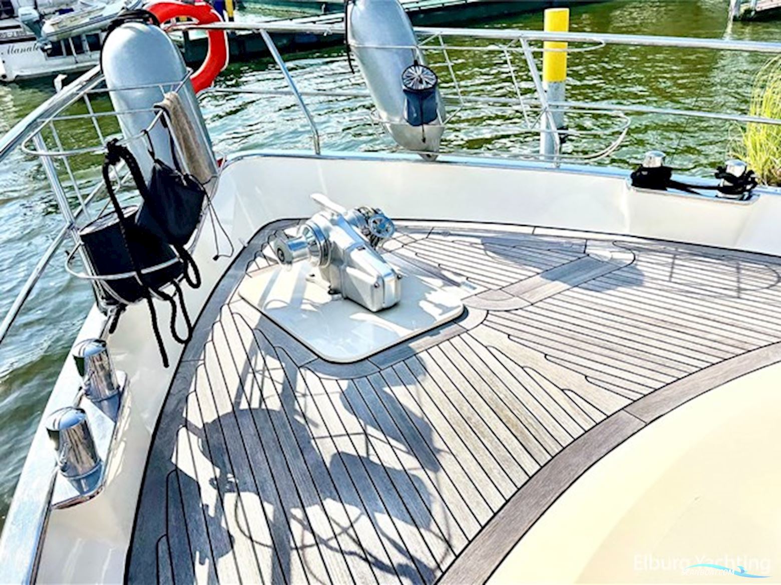 Van den Hoven 1600 - Exclusive