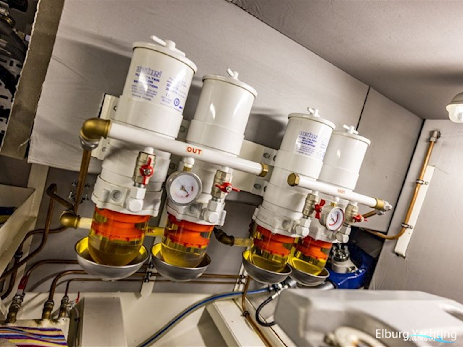 Van den Hoven Exclusive 1600 - Stabilizers 