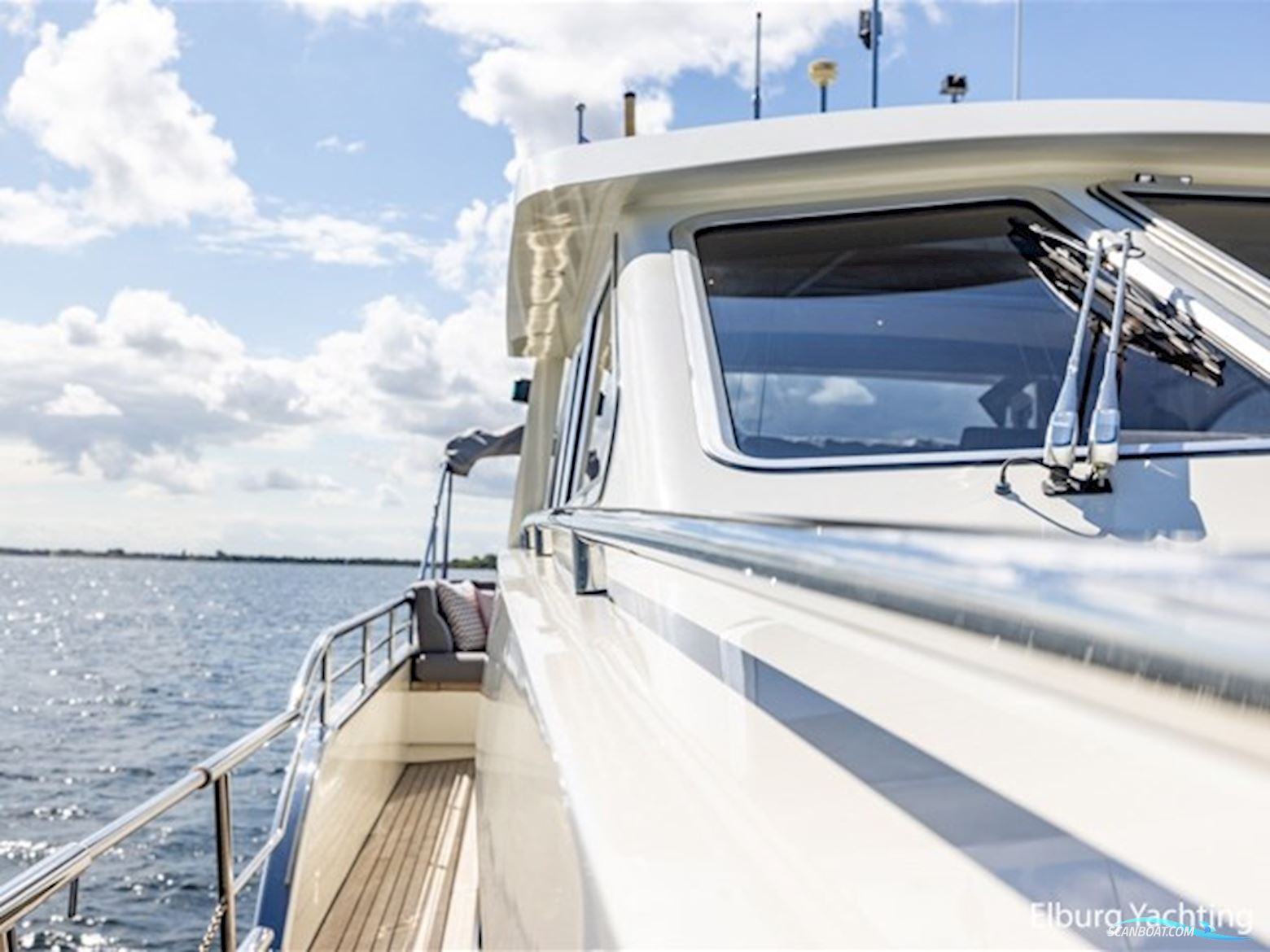 Van den Hoven Exclusive 1600 - Stabilizers 