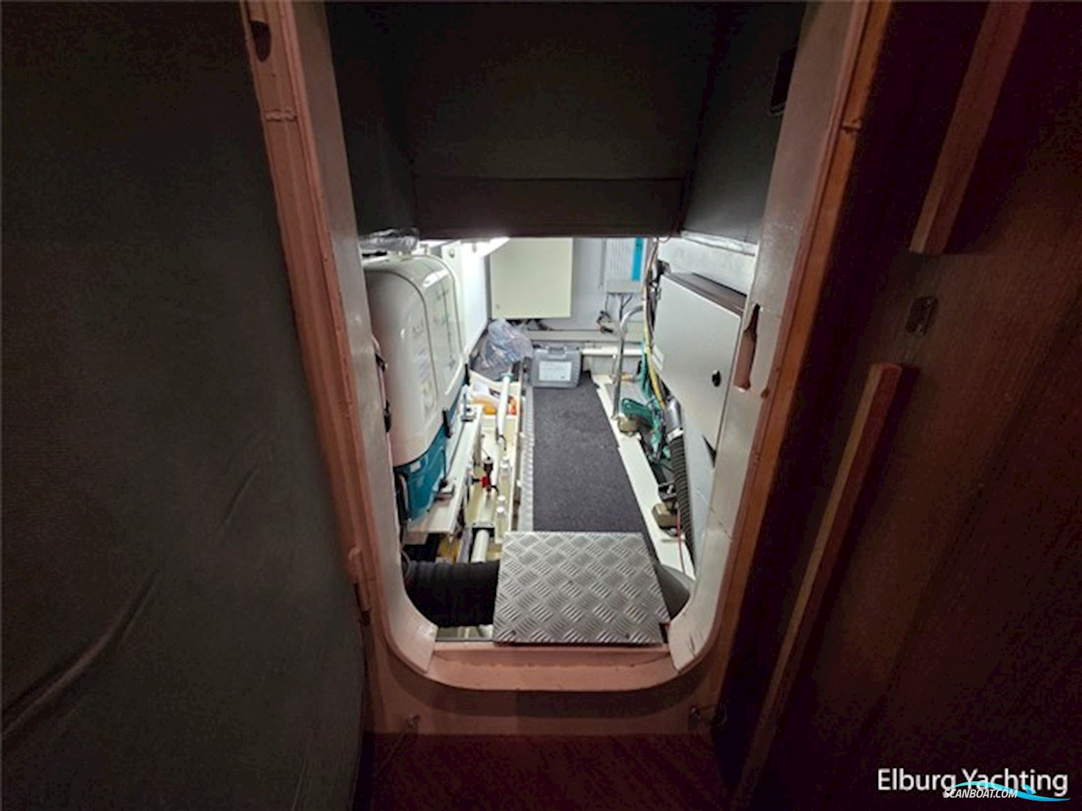 Van den Hoven Exclusive 1600 