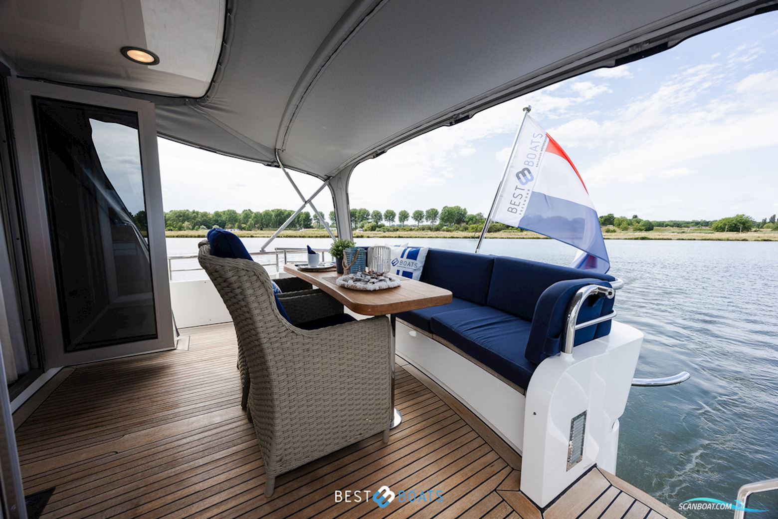 Van Den Hoven Exclusive 1600