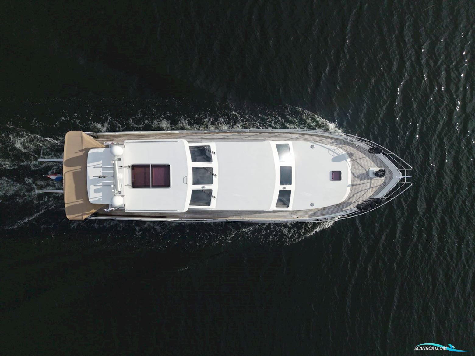 Van den Hoven Exclusive 18.00 VS