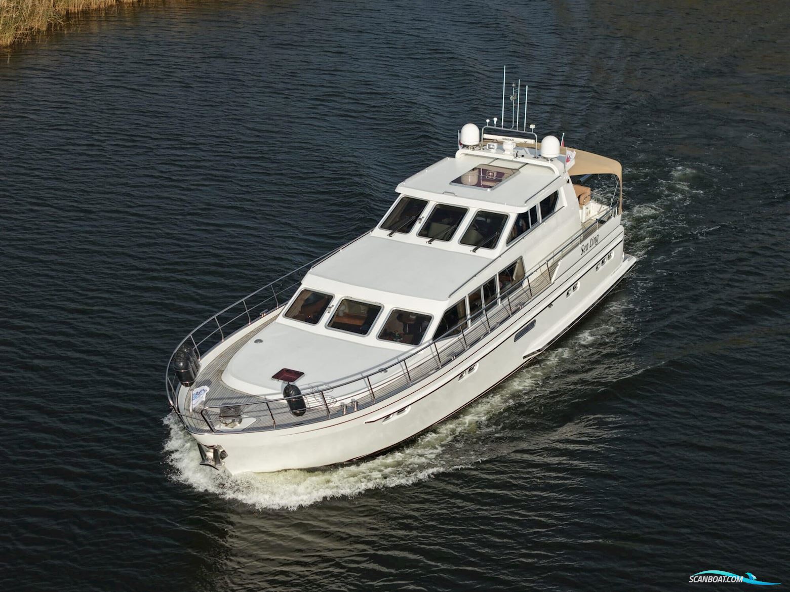 Van den Hoven Exclusive 18.00 VS