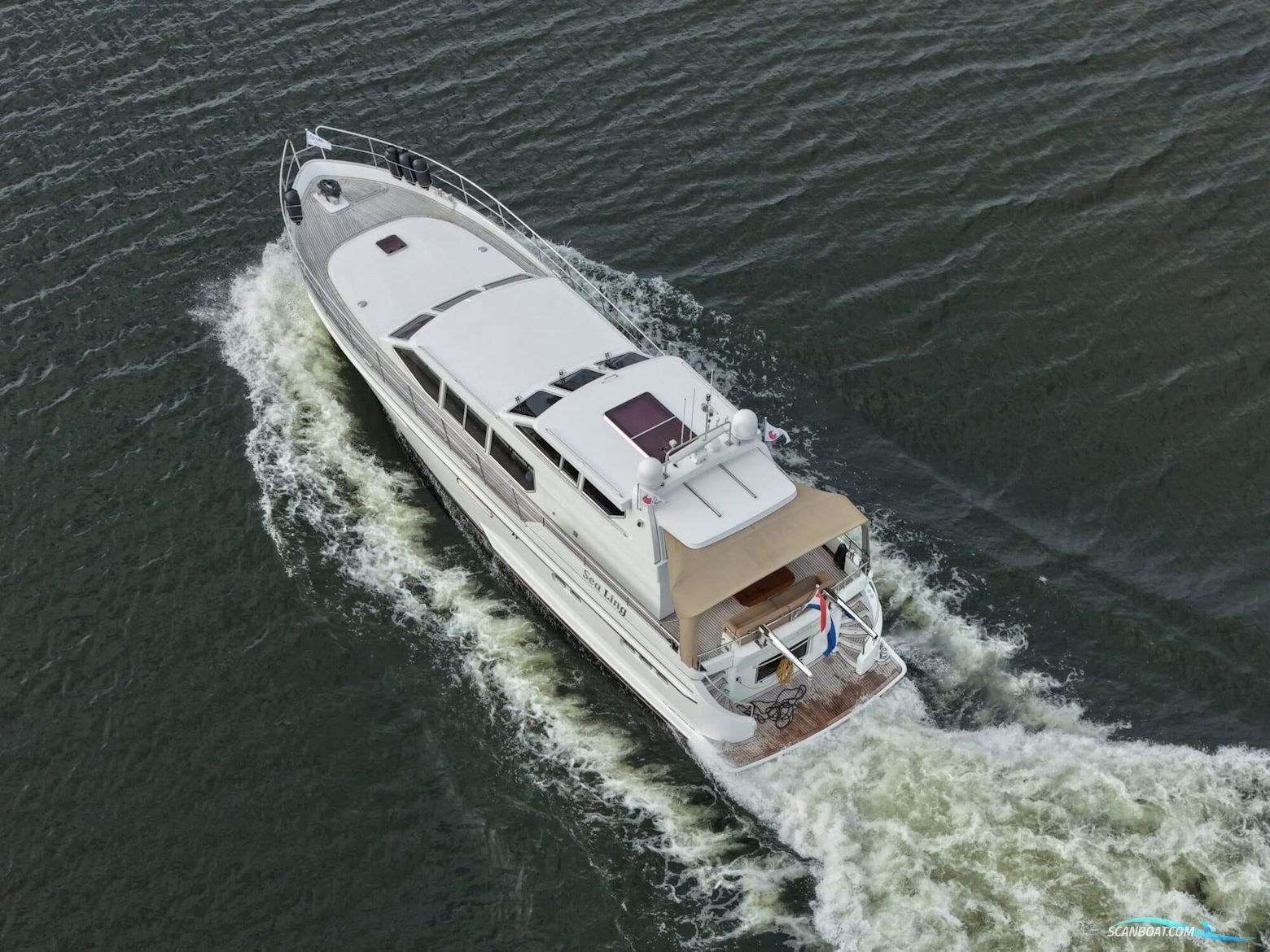 Van den Hoven Exclusive 18.00 VS