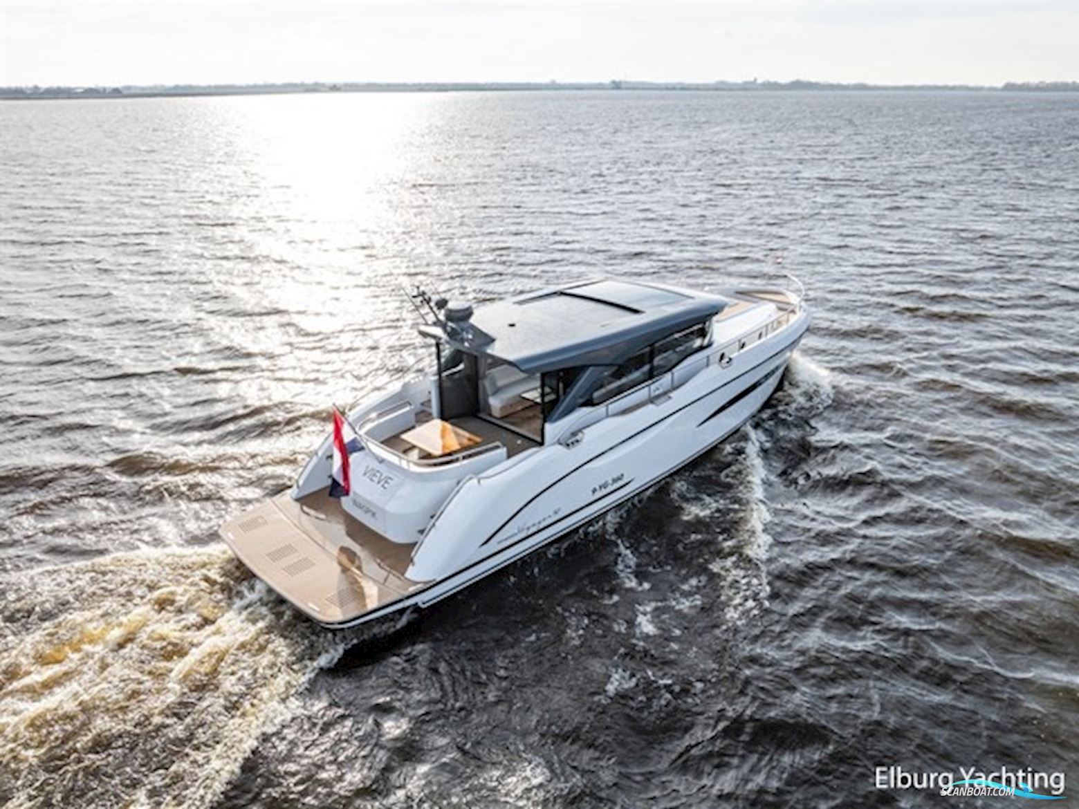 Van den Hoven Voyager 50 