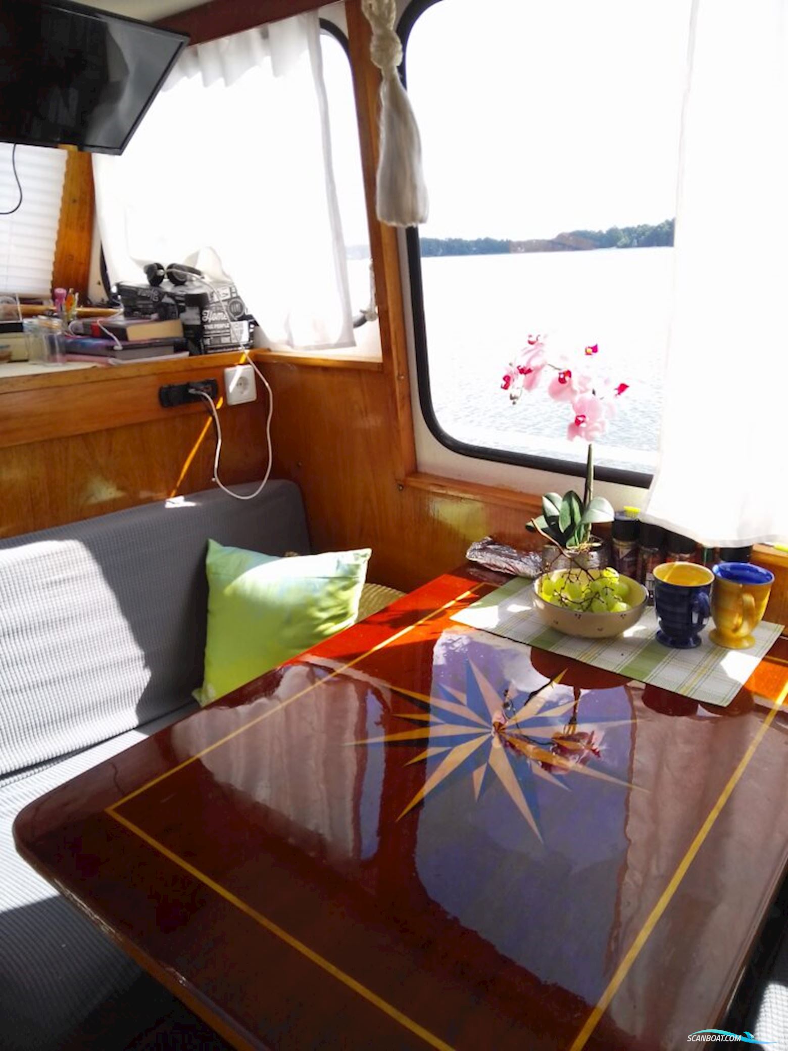 Van der Valk (NL) Van der Valk (NL) 900