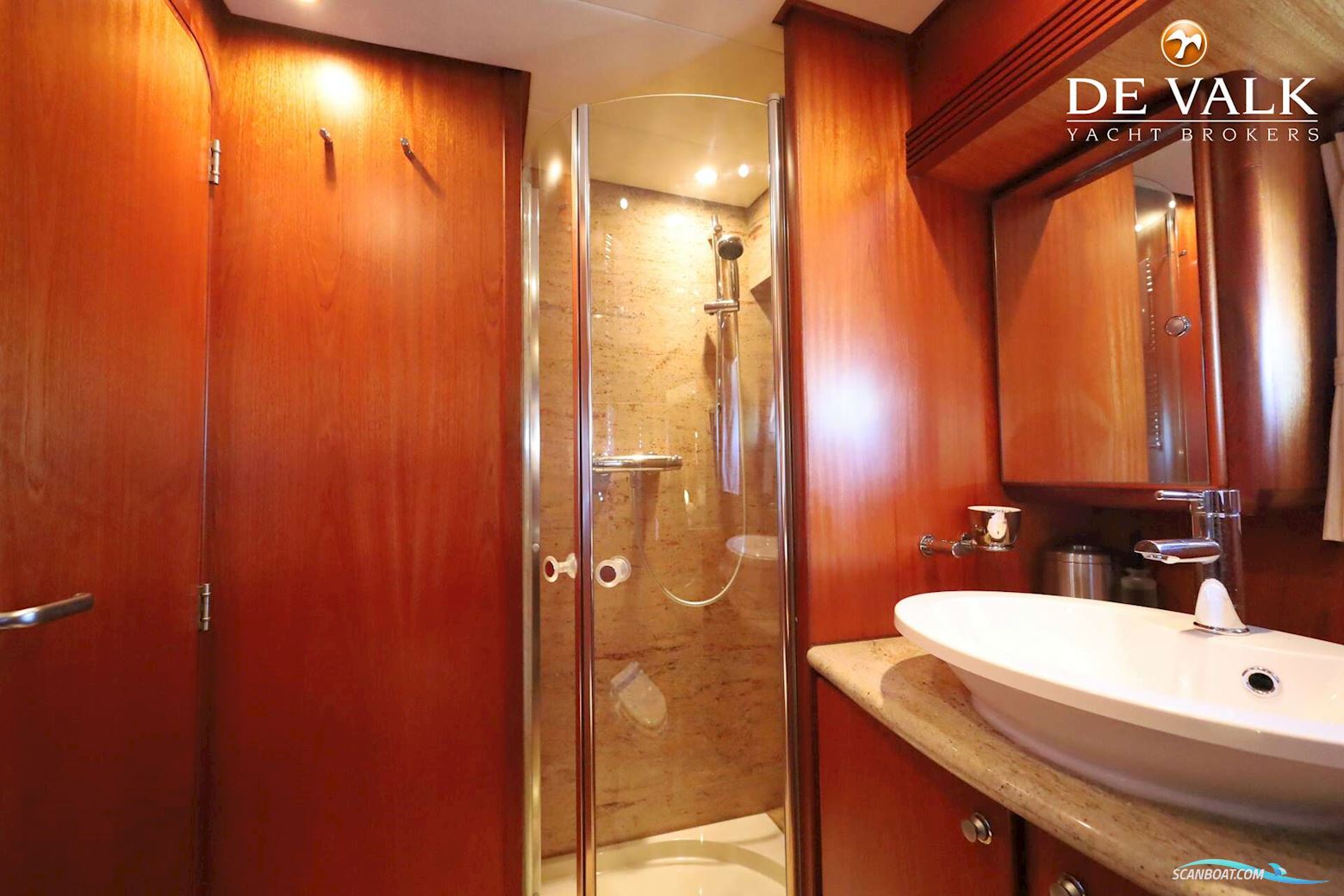 Van Der Valk Continental 1900 Wheelhouse