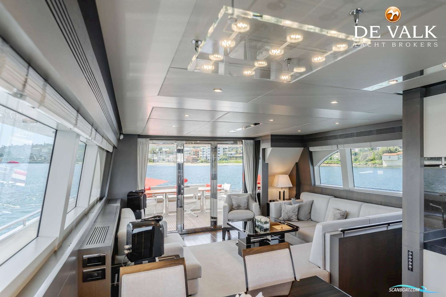 Van Der Valk Continental II 23M