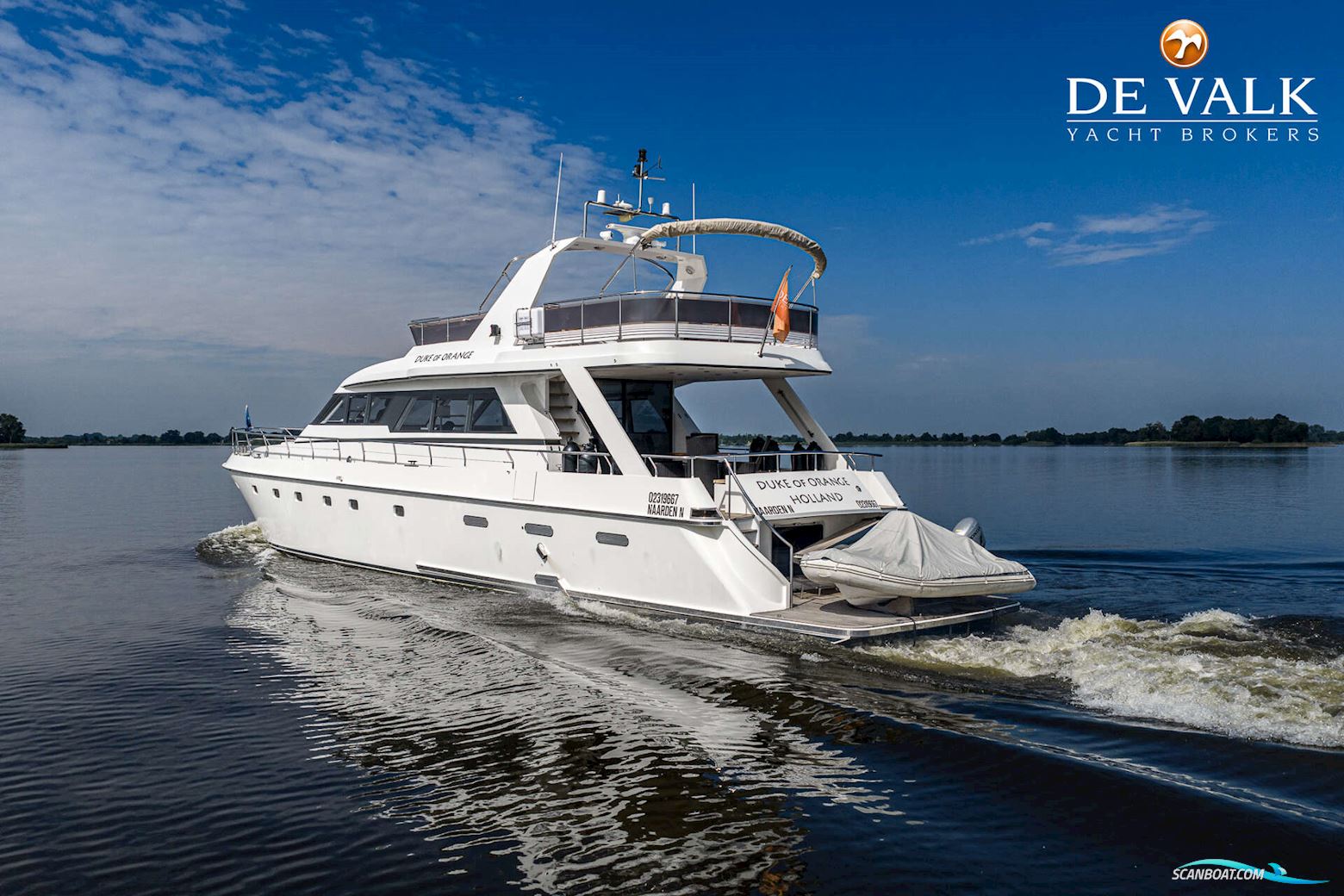 Van Der Valk Explorer 25M