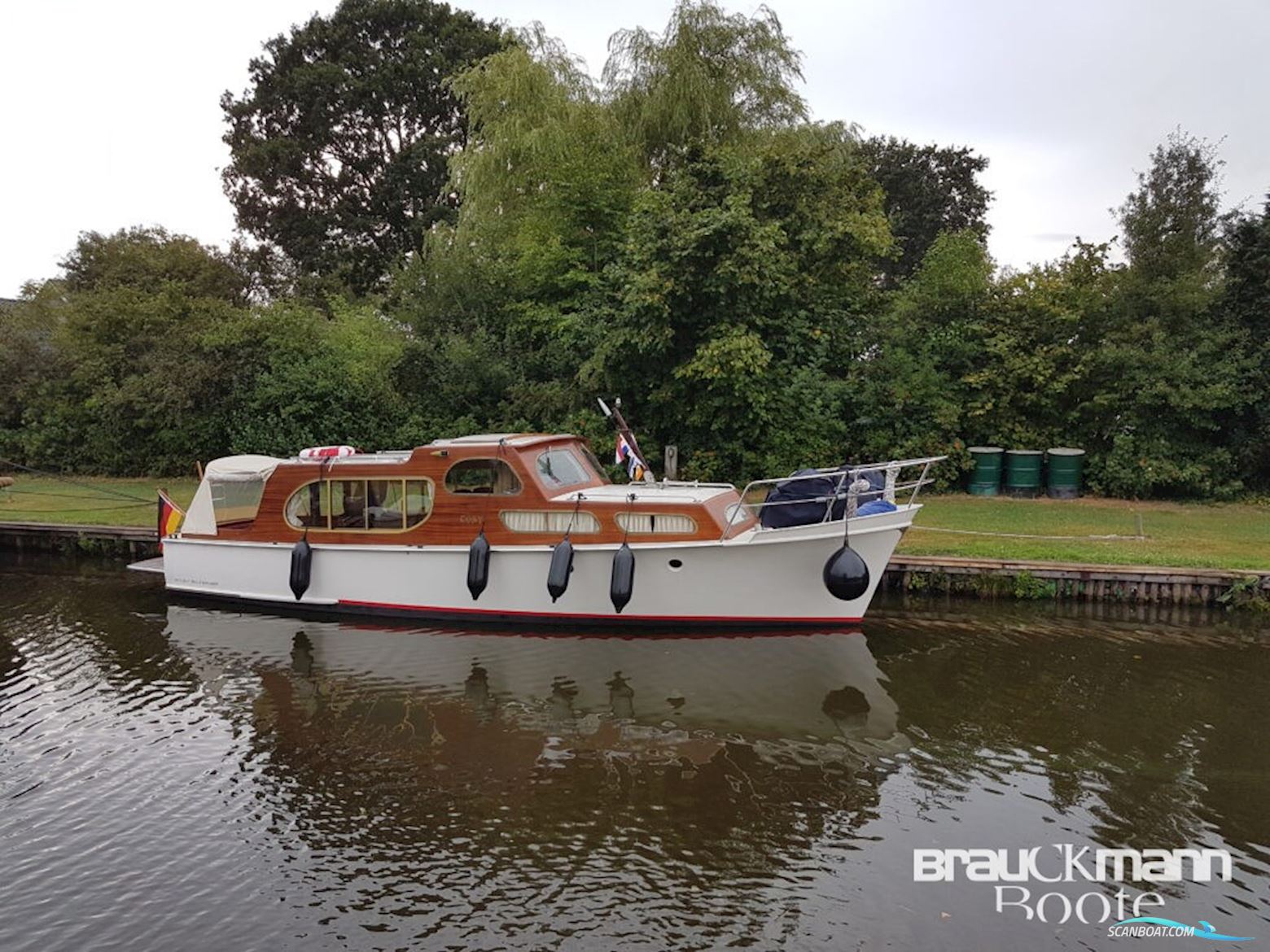 van Lent/Holland Salon Super Kruiser,