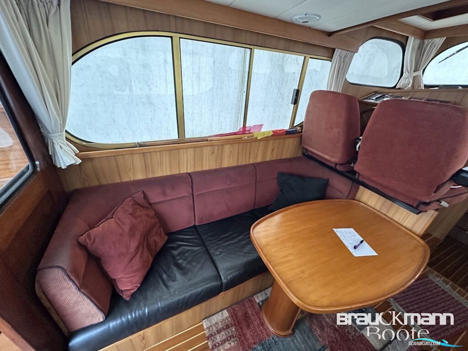 van Lent/Holland Salon Super Kruiser,