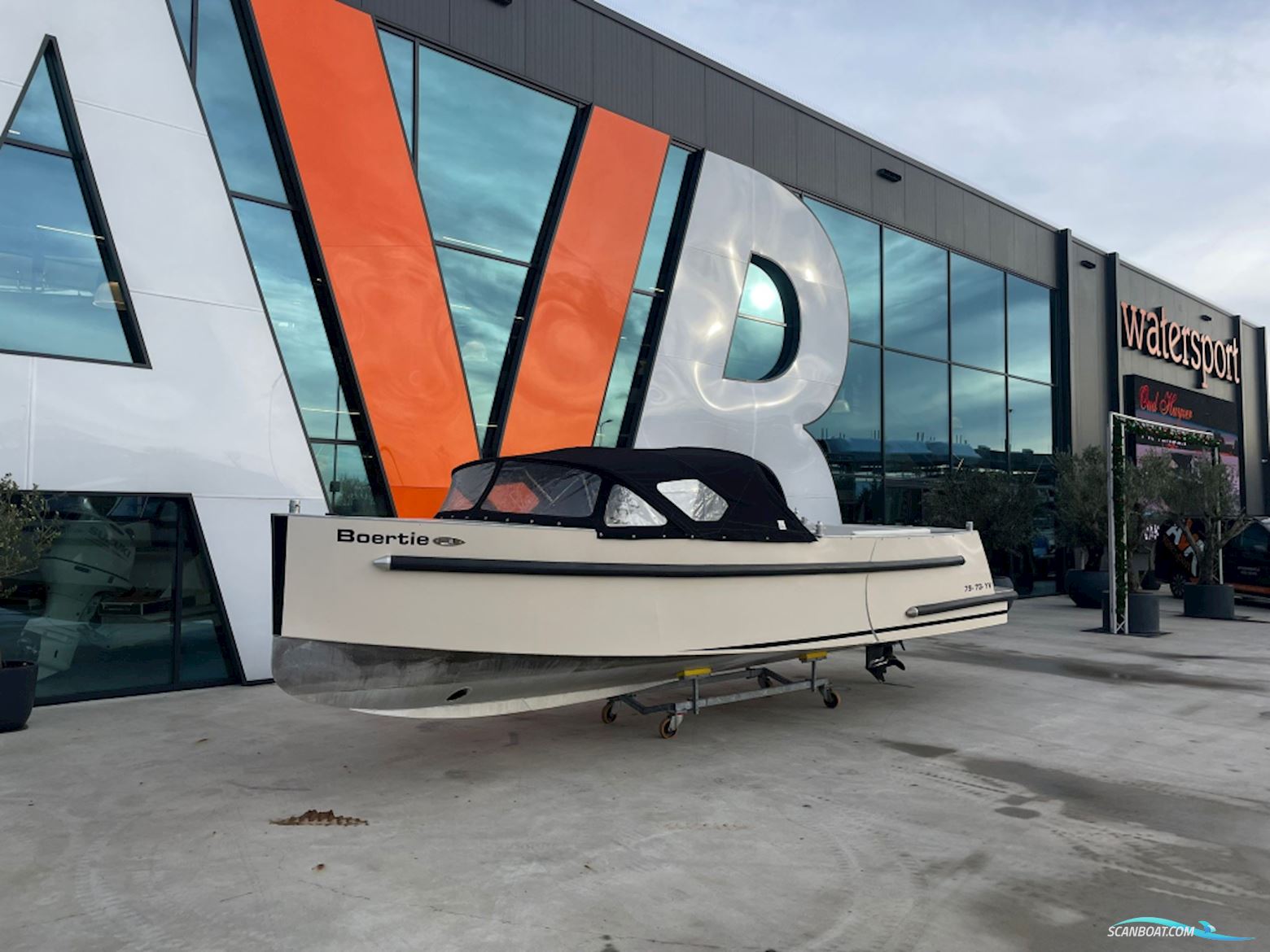 Van Vossen 777 Tender Occasion