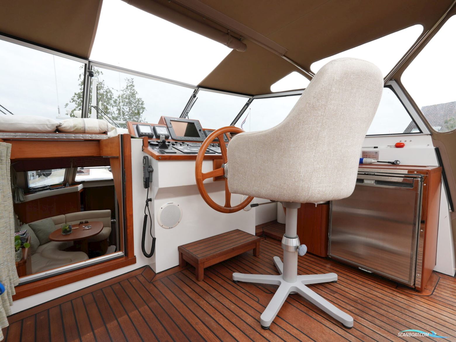 Van Vossen Parade 12.70 AK Exclusive