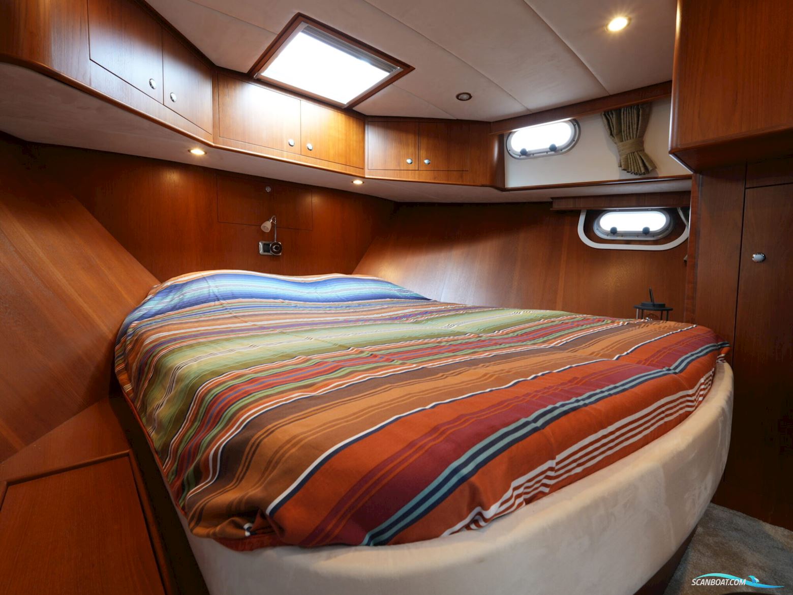 Van Vossen Parade 12.70 AK Exclusive