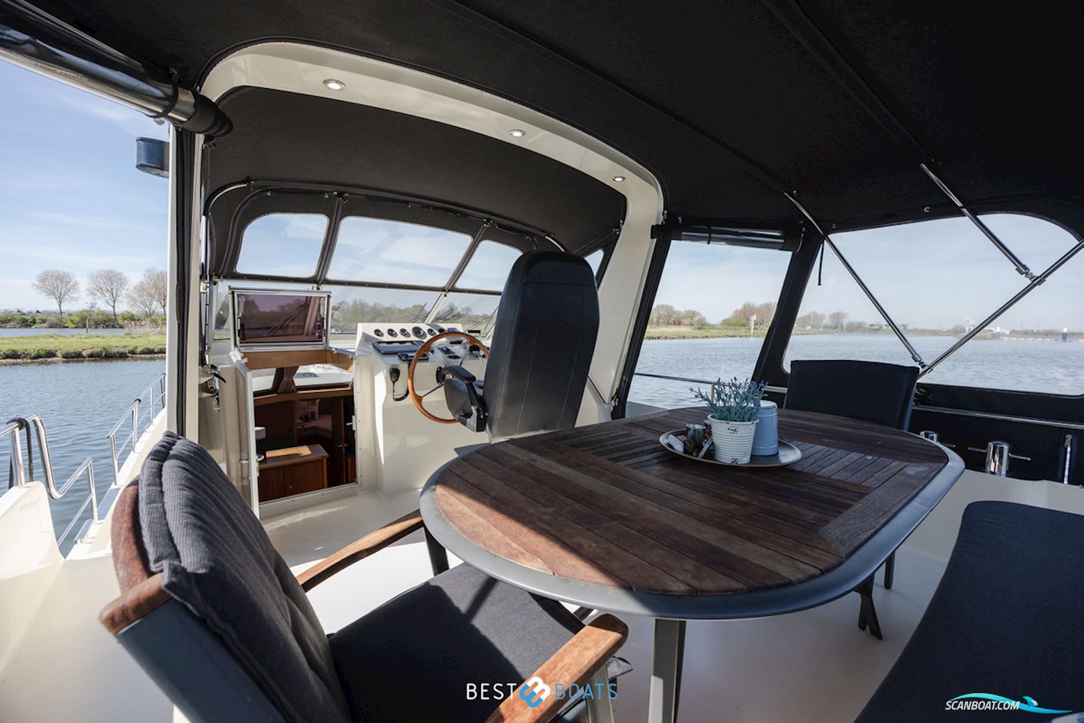 Van Vossen Parade 12.75 AK