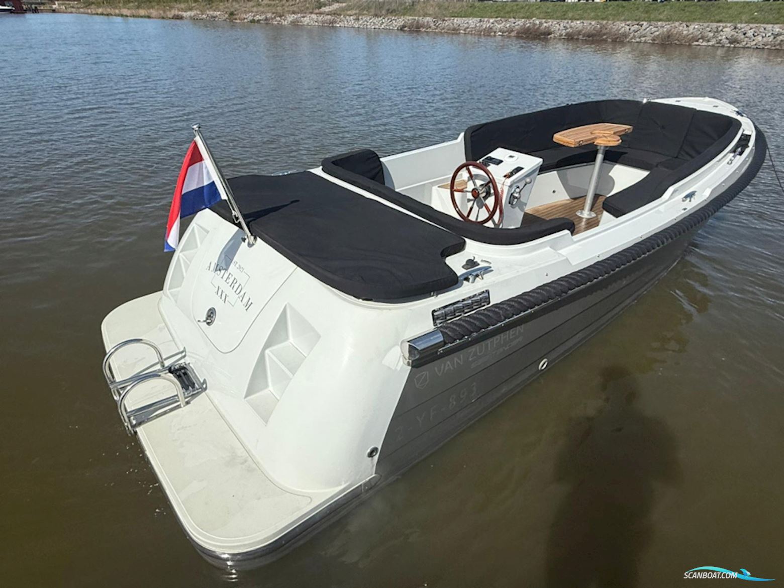 Van Zutphen 633 Tender