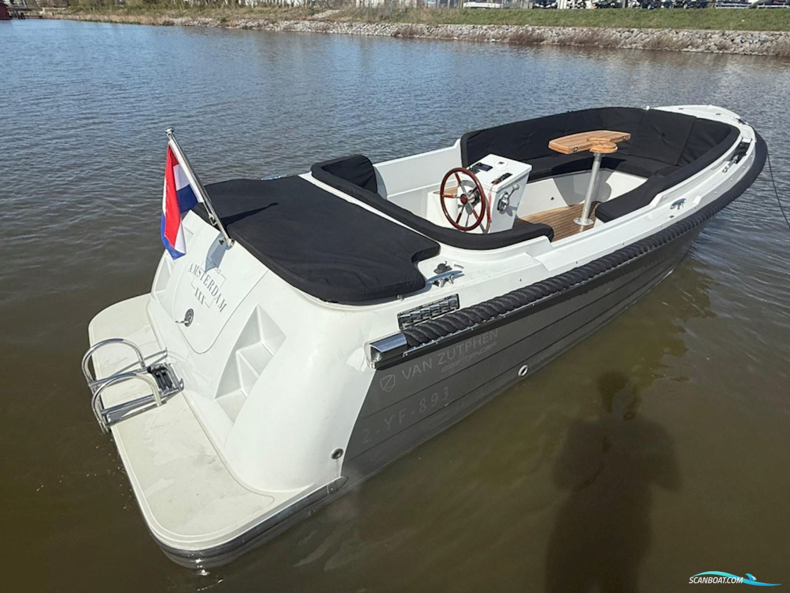 Van Zutphen 633 Tender