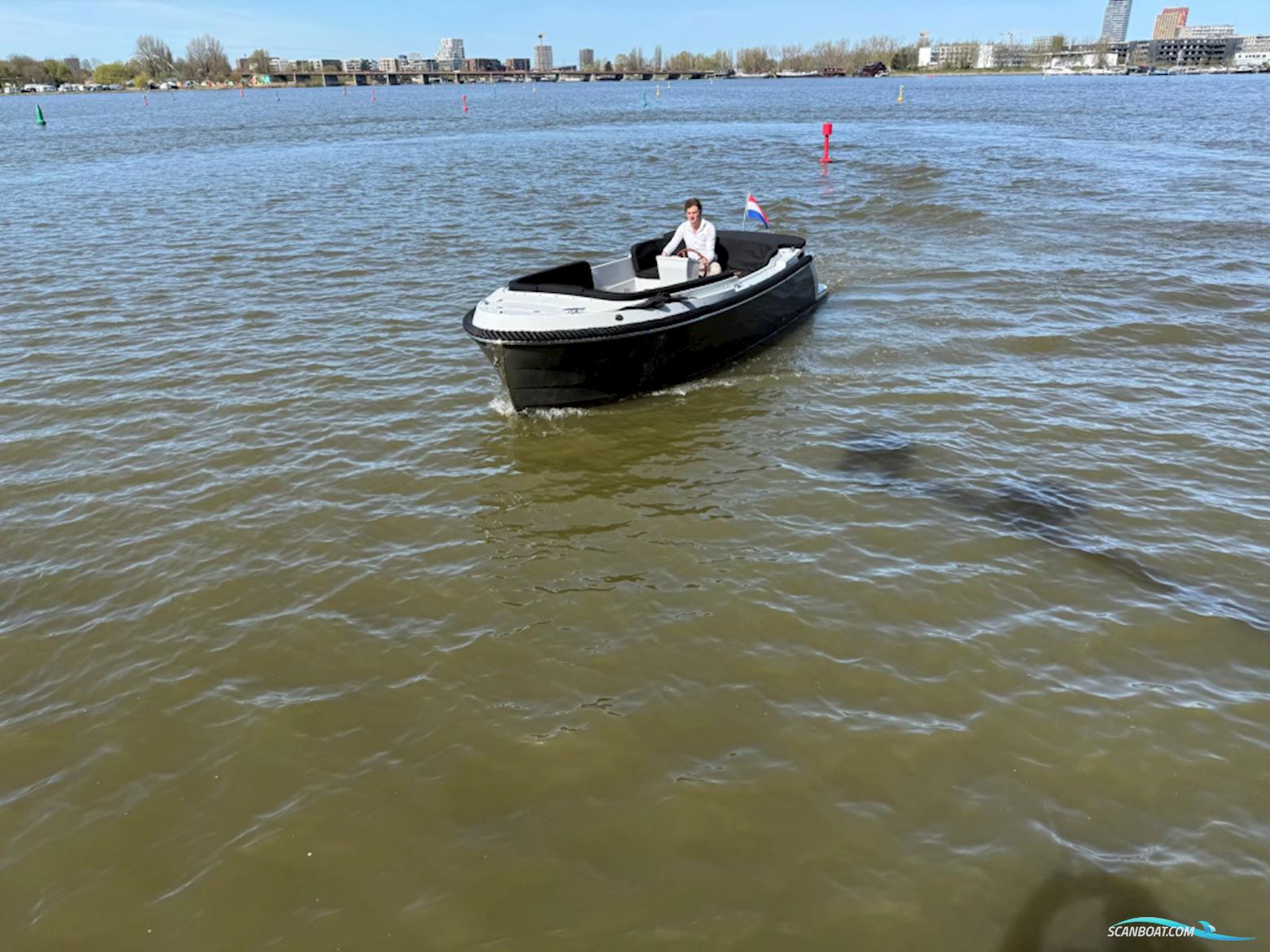 Van Zutphen 633 Tender