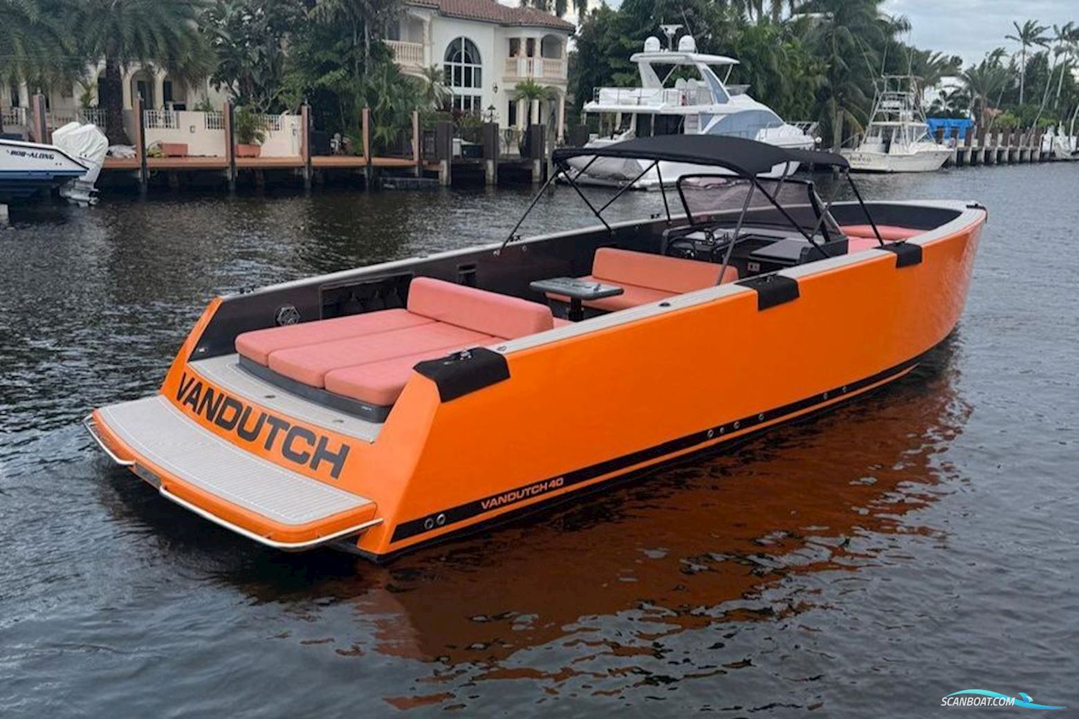 Vandutch 40 Open Bow