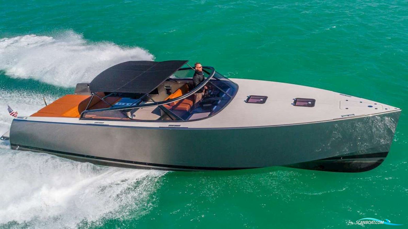 Vandutch 40 Motorbåd 2018, med Cummins motor, Frankrig